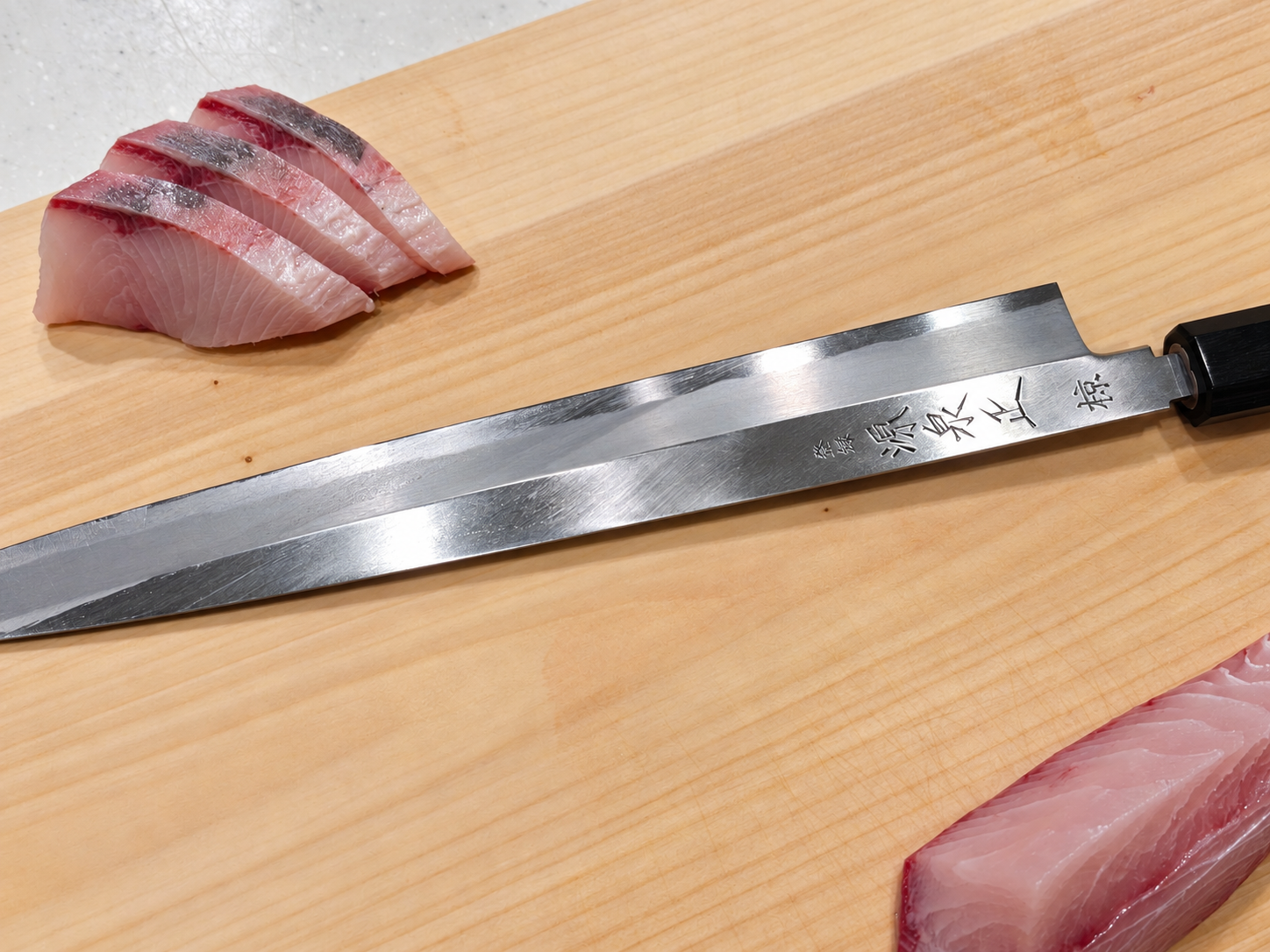 源泉正 柳刃 with wild hamachi sashimi